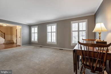 9136 Scott St, Springfield, VA 22153 - photo 3