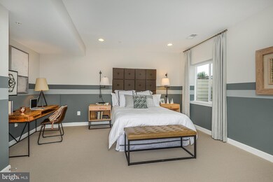 304 Lehigh Dr unit (COLUMBIA), Winchester, VA 22602 - photo 6