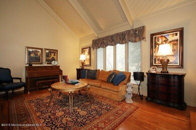 Living Room.jpg