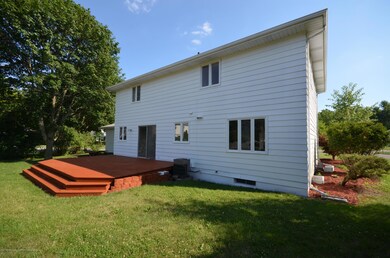 4616 Fieldcrest Dr, Lansing, MI 48917 - photo 7