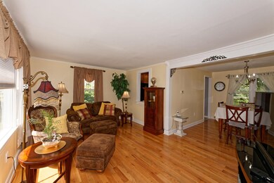62 Wilkins Ave, Albany, NY 12205 - photo 5