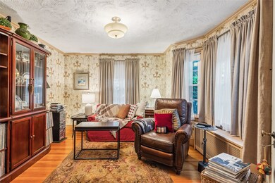 66 Underwood St, Pawtucket, RI 02860 - photo 5