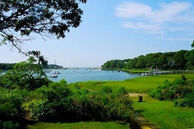 37 Tobey Ln, East Falmouth, MA 02536 - photo 2