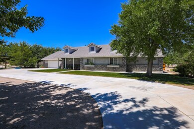 5653 Willow Ave, Rosamond, CA 93560 - photo 3