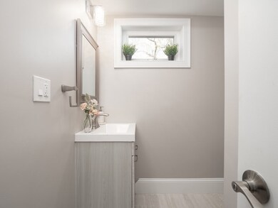 472 Hyde Park Ave unit 472, Roslindale, MA 02131 - photo 5