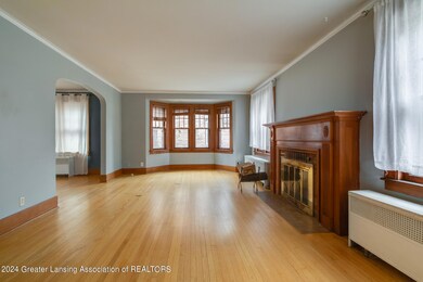 421 West St, Lansing, MI 48915 - photo 4