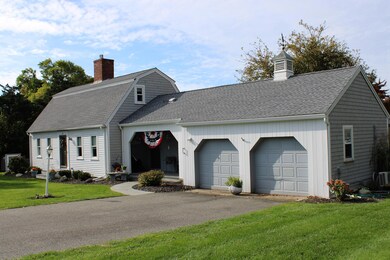 17 Lantern Ln, Falmouth, MA 02540 - photo 2