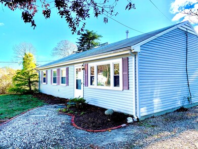 17 Crows Nest Dr, Buzzards Bay, MA 02532 - photo 2