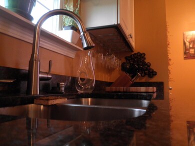 205 Hogan Dr, Frankfort, KY 40601 - photo 6