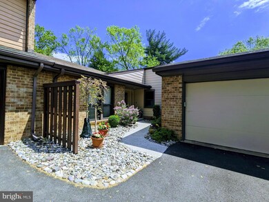 5219 Strathmore Ave, Kensington, MD 20895 - photo 3