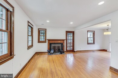 8808 Reading Rd, Silver Spring, MD 20901 - photo 2