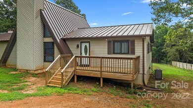 746 Rhyne Rd, Clover, SC 29710 - photo 5