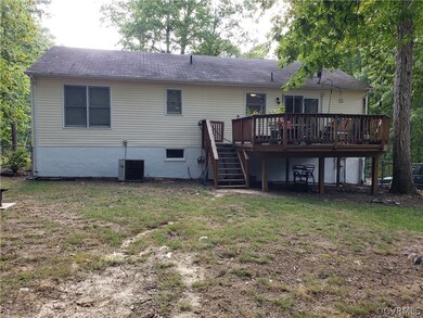 744 Canterbury Dr, Ruther Glen, VA 22546 - photo 2