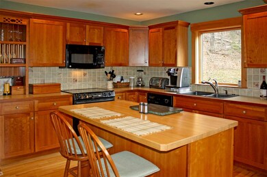 27 Hillside Rd, Ludlow, VT 05149 - photo 5