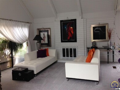 6 SW Pepper Tree Ln, Topeka, KS 66611 - photo 7