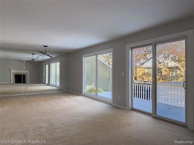 4013 Foxpointe Dr, West Bloomfield, MI 48323 - photo 5