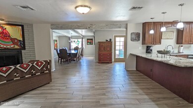 light, bright open floorplan