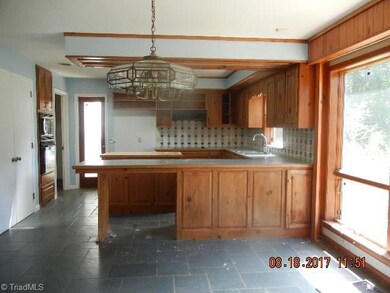 1999 Lake Country Drive Extension, Asheboro, NC 27205 - photo 2