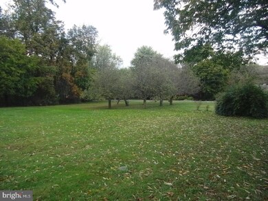 4821 Shimerville Rd, Emmaus, PA 18049 - photo 7