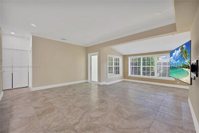 818 NE 3rd St, Hallandale Beach, FL 33009 - photo 3