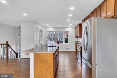 4224 Kinmount Rd, Lanham, MD 20706 - photo 6