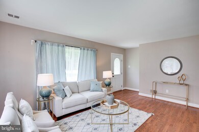 23494 Myrtle Point Rd, California, MD 20619 - photo 5