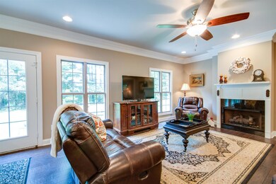 296 White Oak Dr, Manchester, TN 37355 - photo 6