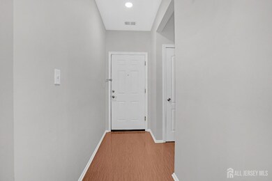 136 Frank Ct unit 136, South Plainfield, NJ 07080 - photo 6