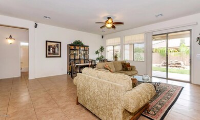 18441 N Windfall Dr Surprise-large-006-1