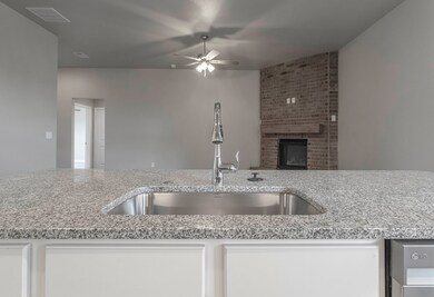 1204 Cajun St, Odessa, TX 79765 - photo 4