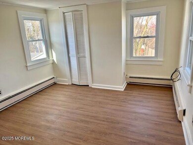 148 B W Sylvania Master BR