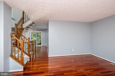 2118 Commissary Cir, Odenton, MD 21113 - photo 3