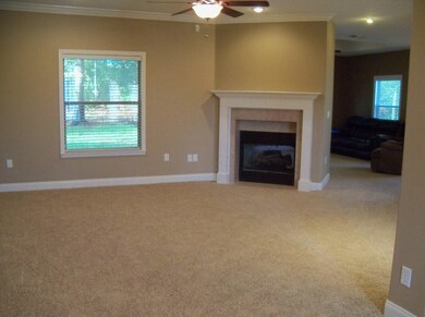 01-1 Living Room