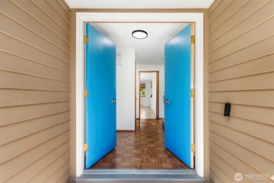 1981 SE Sequoia St, Port Orchard, WA 98366 - photo 4