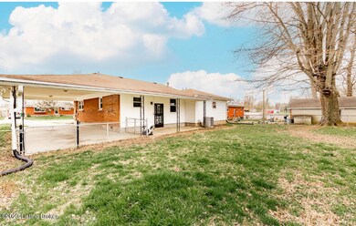 EB2485AC-A5D0-424A-9B7E-34F3E601495B