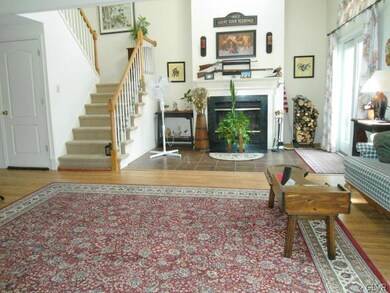 326 Surrey Place unit W326, Macungie, PA 18062 - photo 6