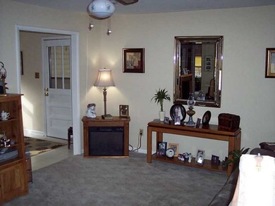 1002 W Maple St, Rogers, AR 72756 - photo 7