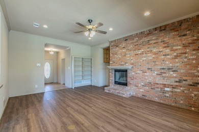 526 Preston Trail, Cedar Hill, TX 75104 - photo 3