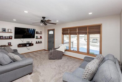 602 North St, Maxwell, IA 50161 - photo 3