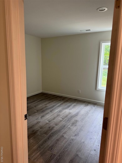 11 E Alexandra Matthews, Wallkill, NY 12589 - photo 7