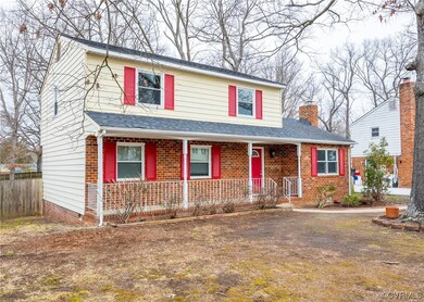 Front of property featuring a porch