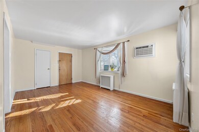 221-23 67th Ave unit A, Oakland Gardens, NY 11364 - photo 7