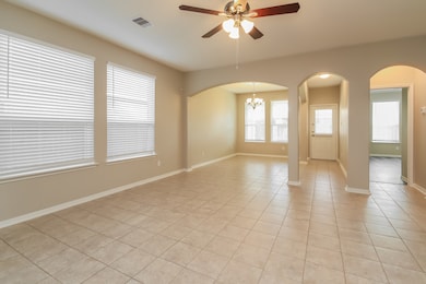992 Brady Ln, Alvin, TX 77511 - photo 4