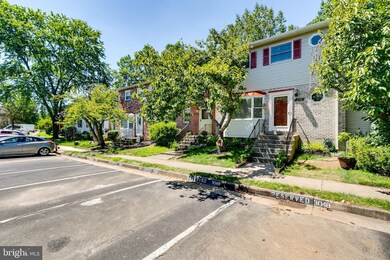 3048 Winter Pine Ct, Fairfax, VA 22031 - photo 2