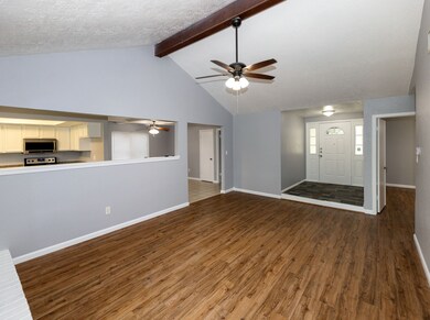 16710 Hibiscus Ln, Friendswood, TX 77546 - photo 4