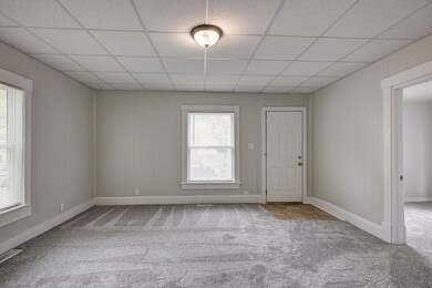 814 W 11th St, Joplin, MO 64801 - photo 6