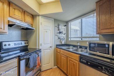 12-web-or-mls-52nd-12