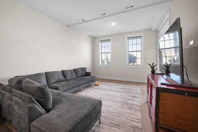 3924 N Lincoln Ave unit 416, Chicago, IL 60613 - photo 5