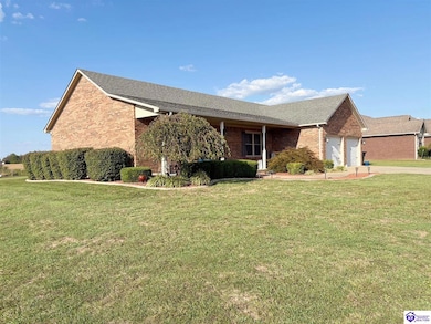 107 Anna Belle Ave, Hodgenville, KY 42748 - photo 4