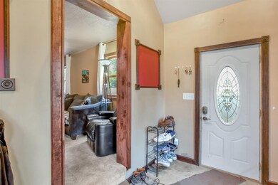 07-114 N 30th St -WindowStill-Real-